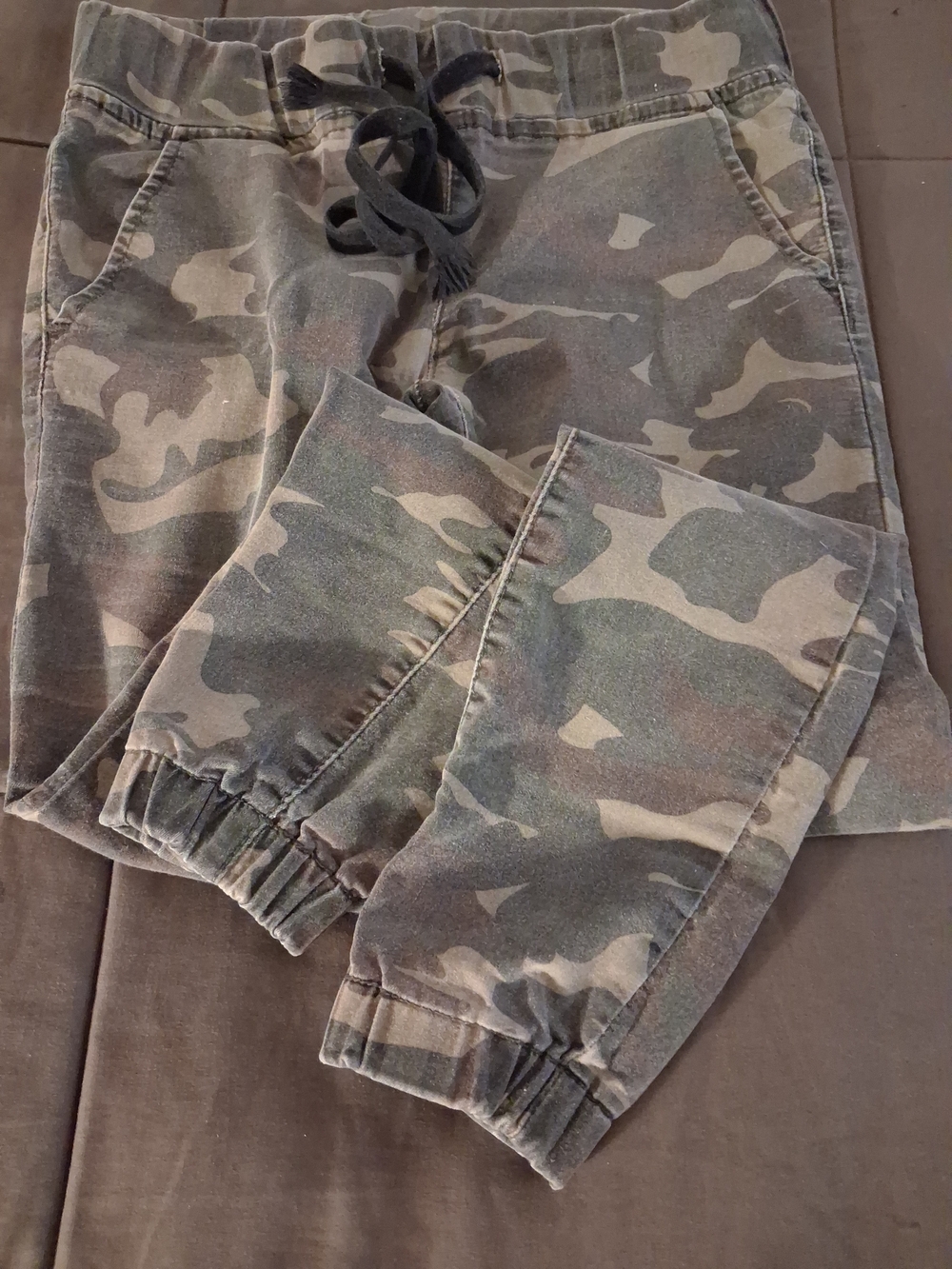 VIP Olive Green Camo Jogger Pants